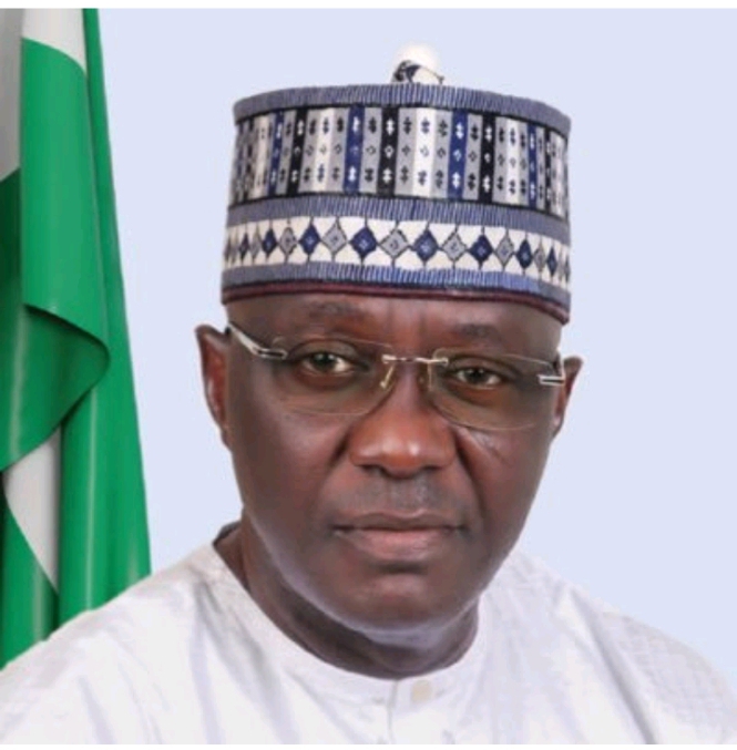 A handshake with Tijani Aliyu Ahmed on his daughter’s wedding